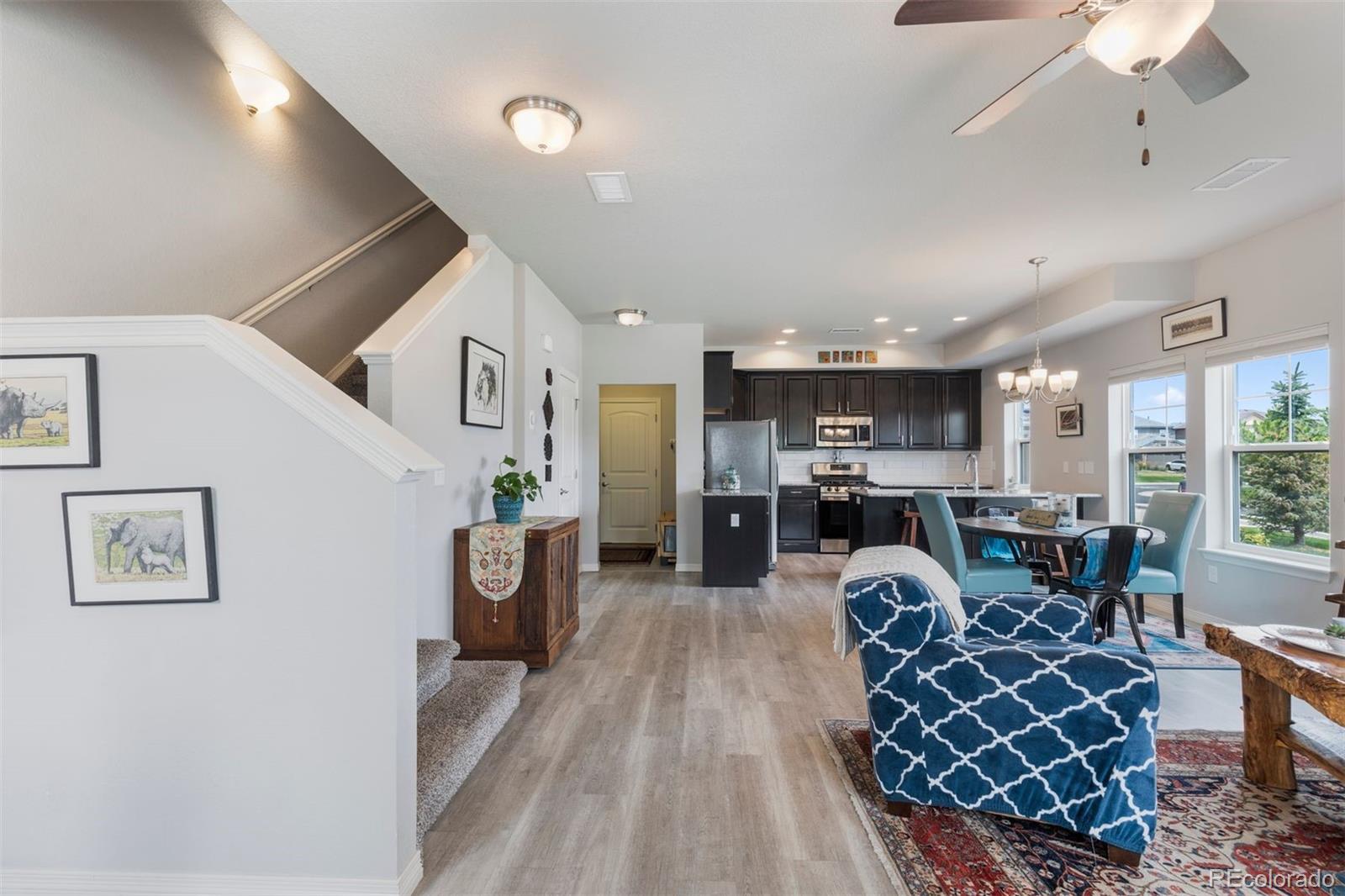 1689 Grand Avenue Unit: 7
