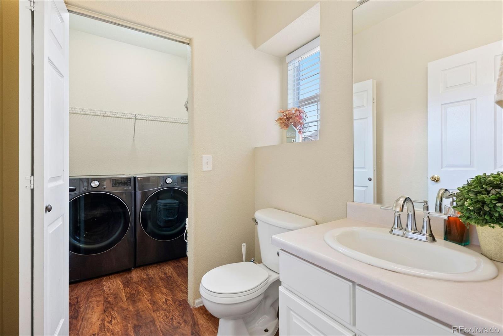 9138 Gale Boulevard Unit: 2