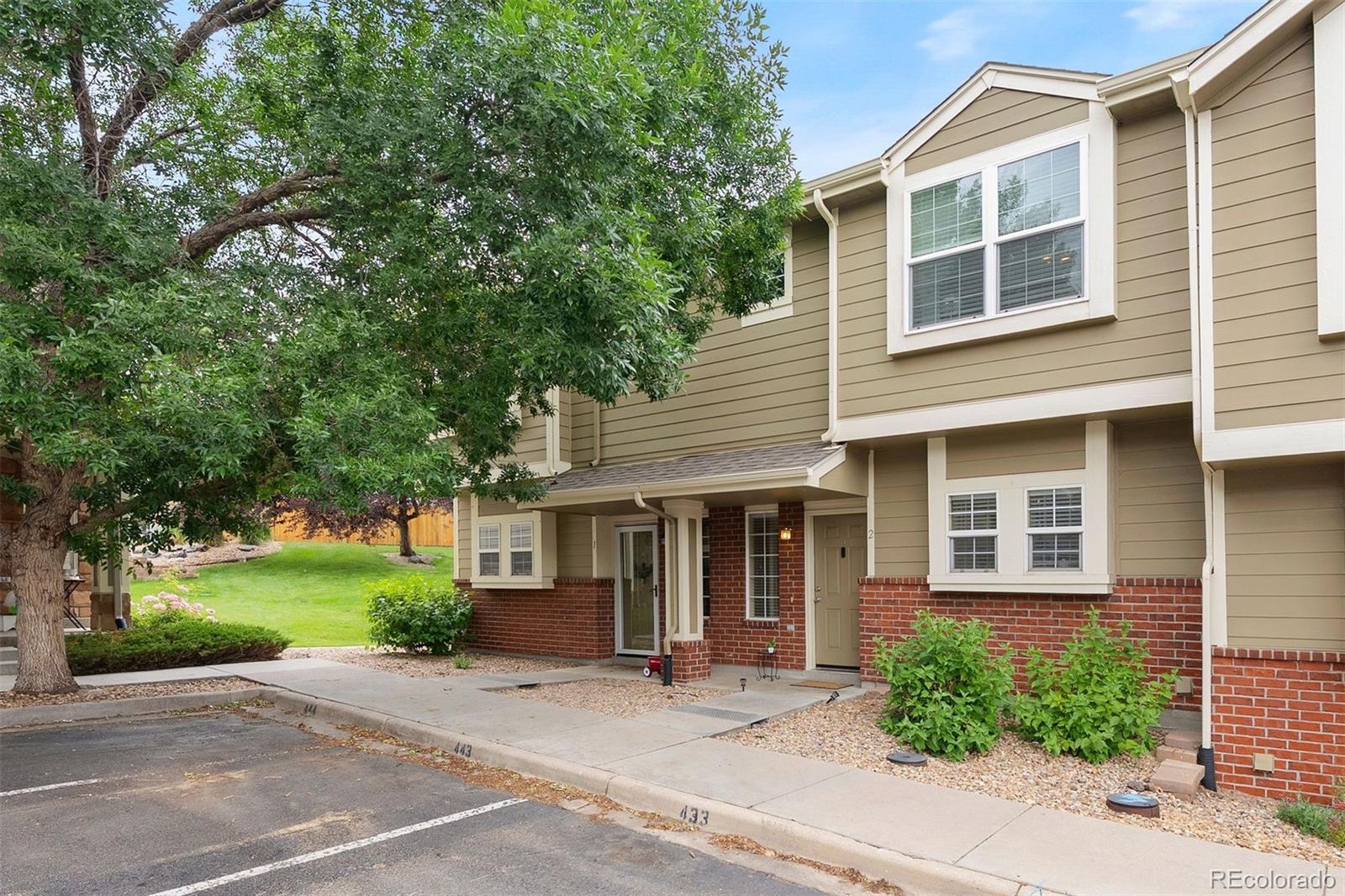 9138 Gale Boulevard Unit: 2