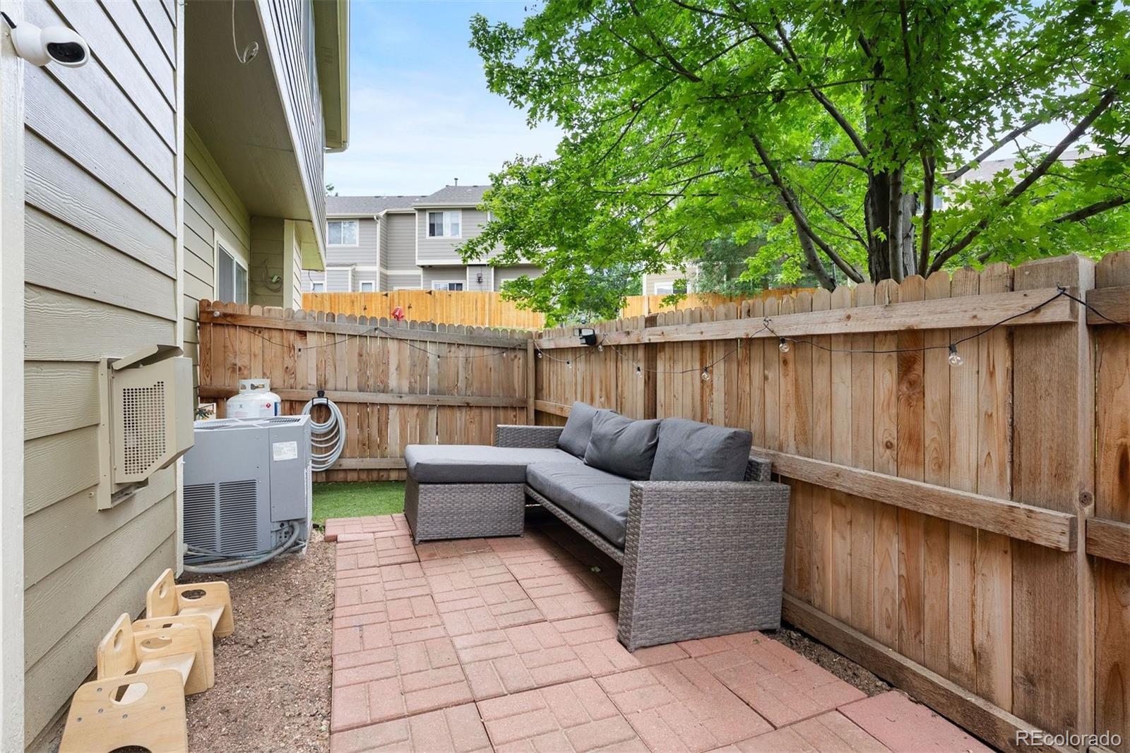 9138 Gale Boulevard Unit: 2