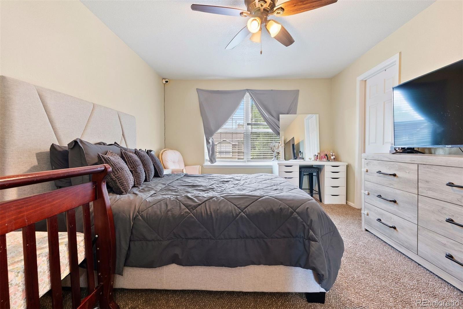 9138 Gale Boulevard Unit: 2
