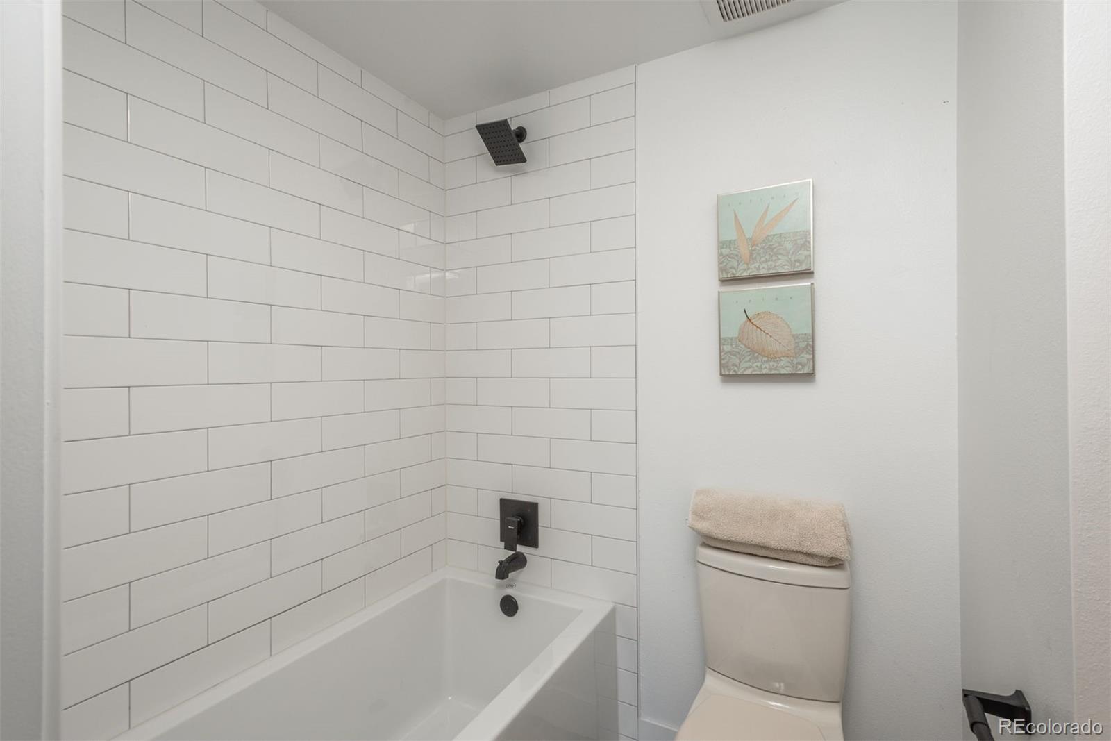 8632 E Amherst Drive Unit: B
