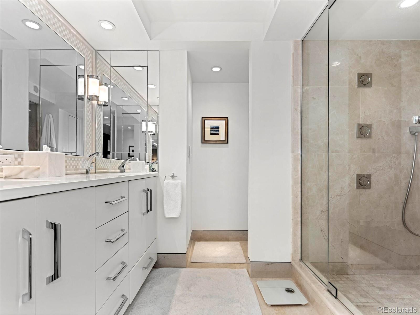1777 Larimer Street Unit: 1302