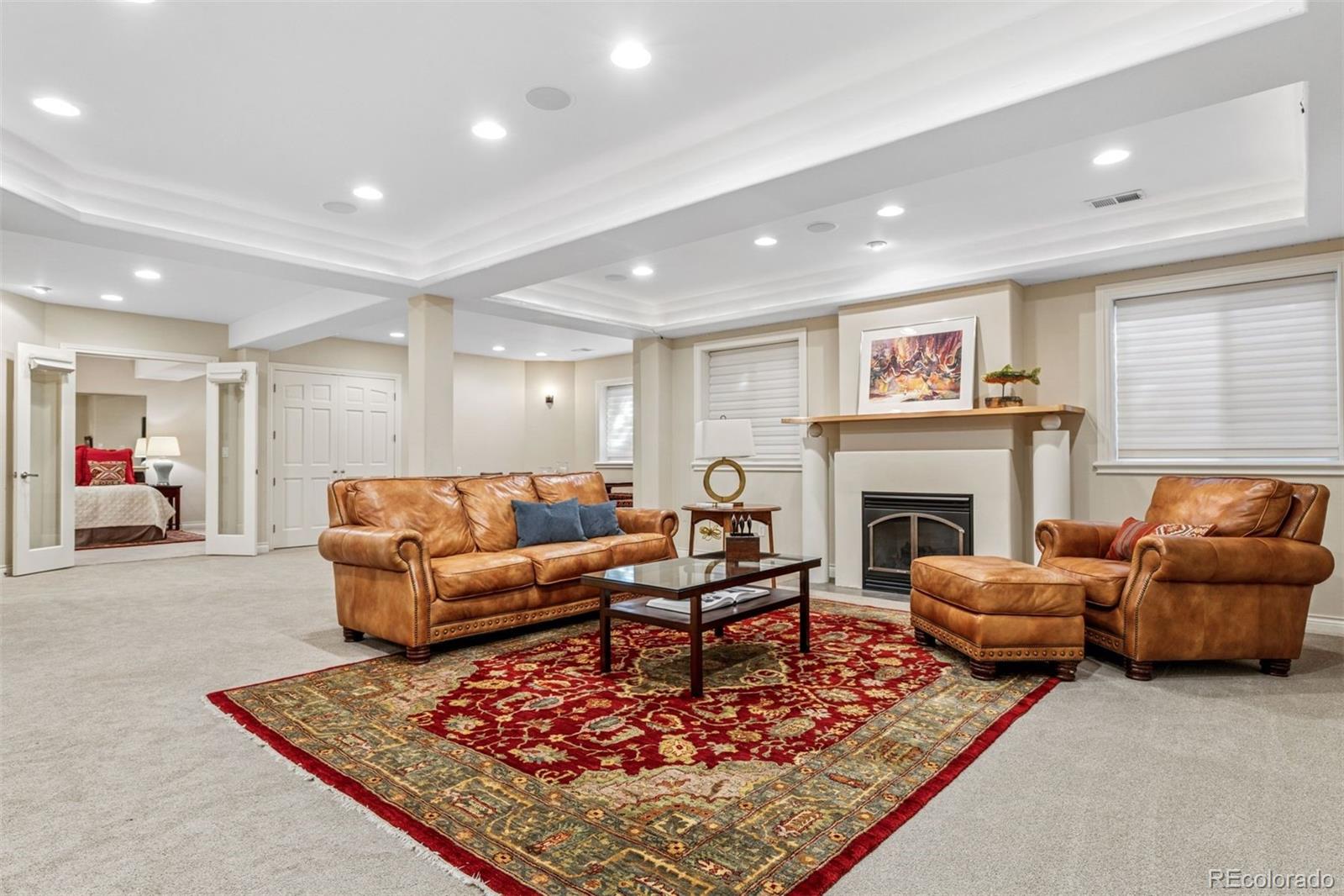 2 Foxtail Circle