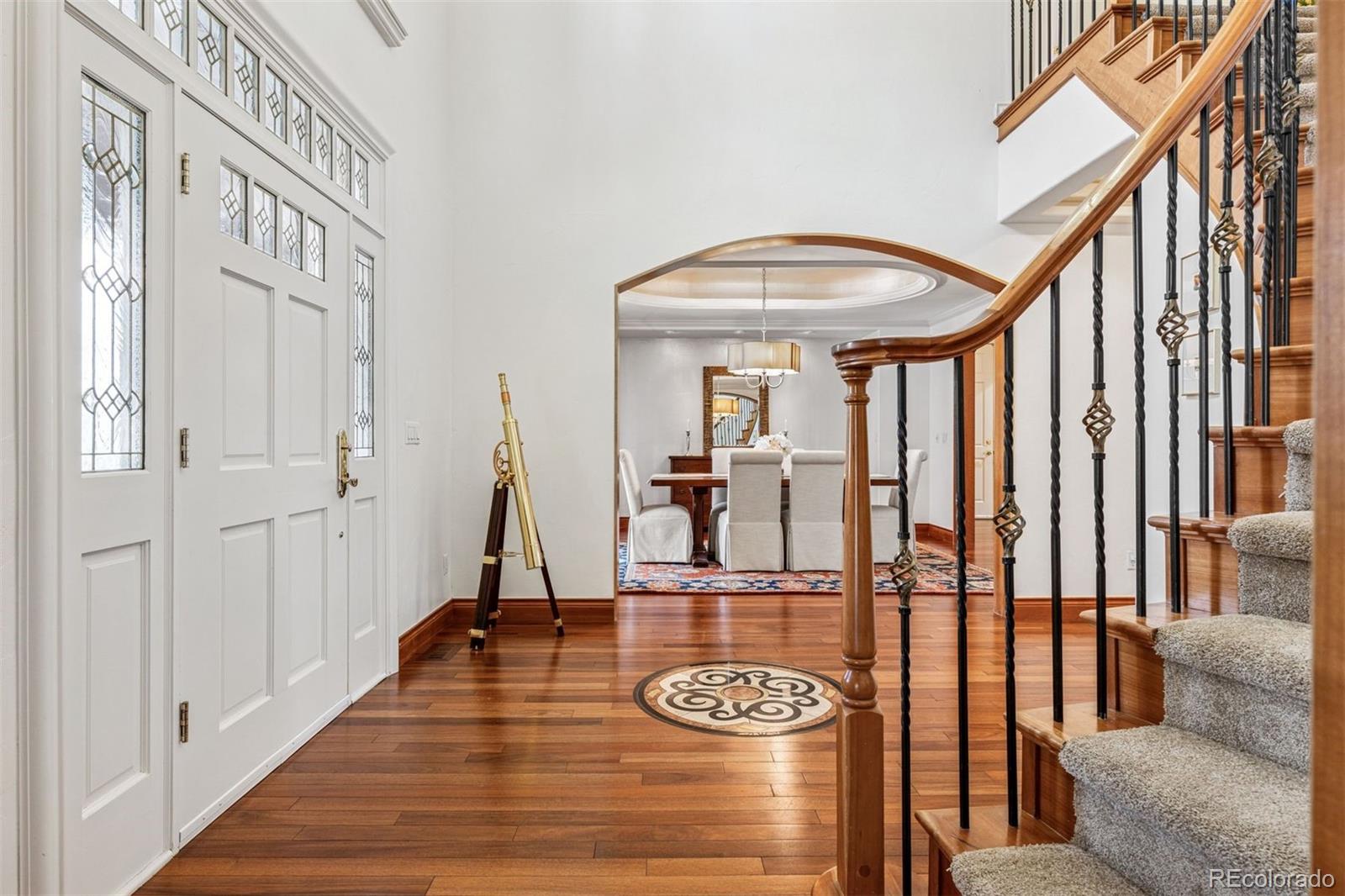 2 Foxtail Circle