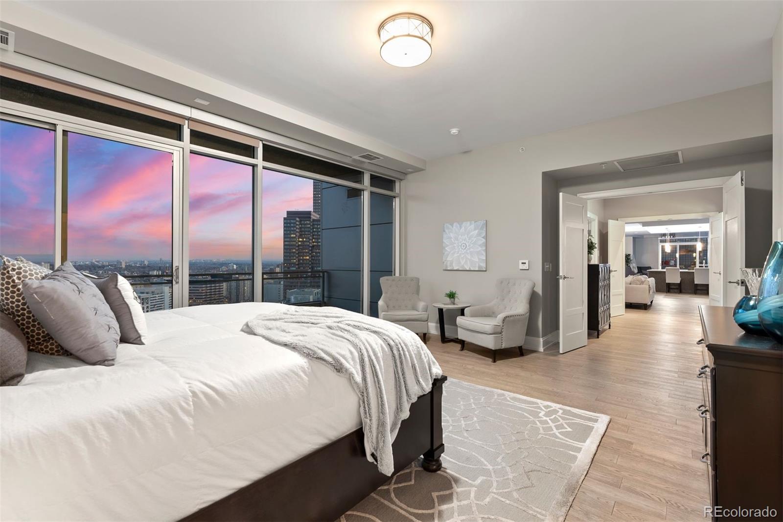 2001 Lincoln Street Unit: 2524