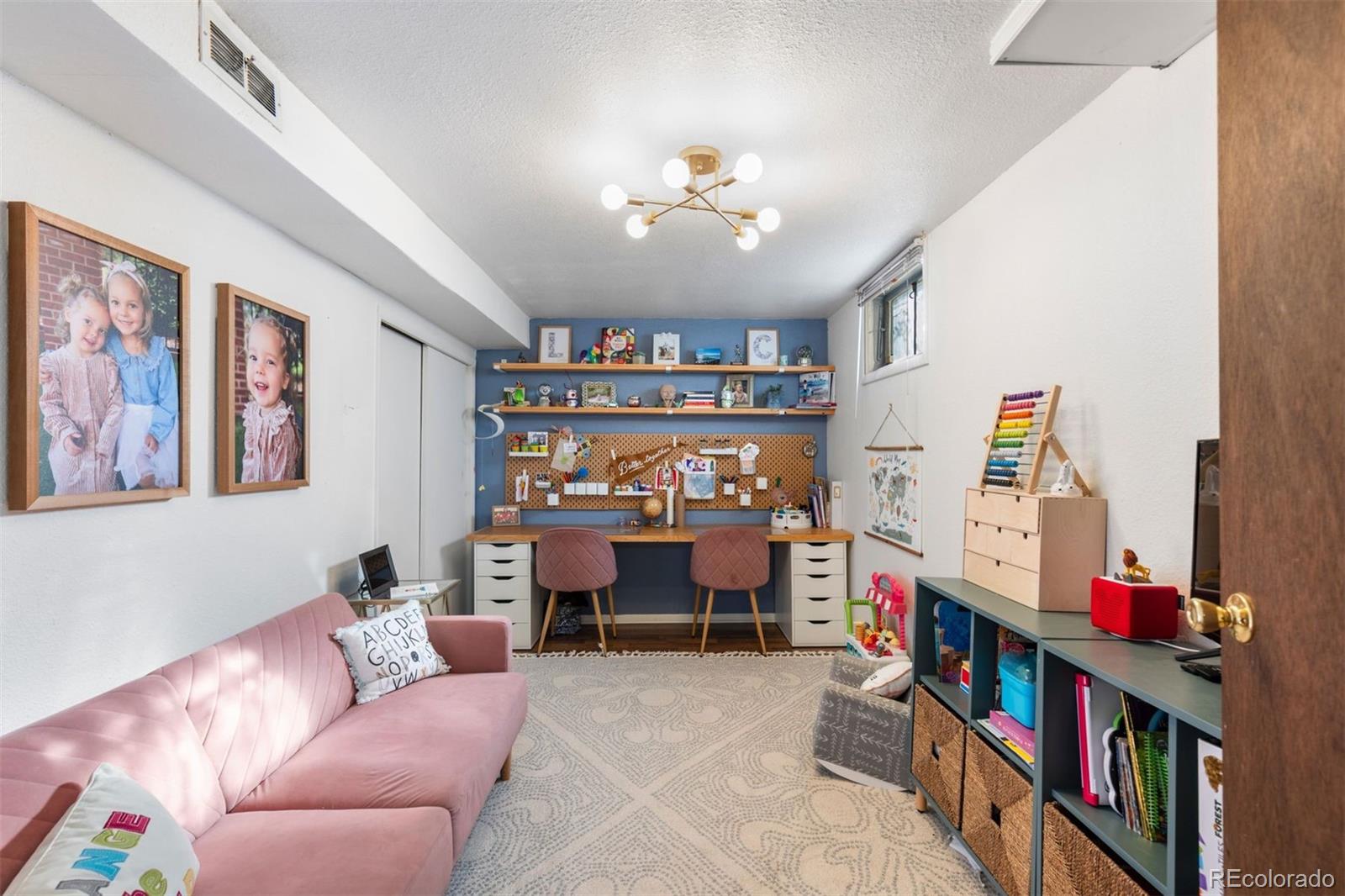7216 S Lincoln Way