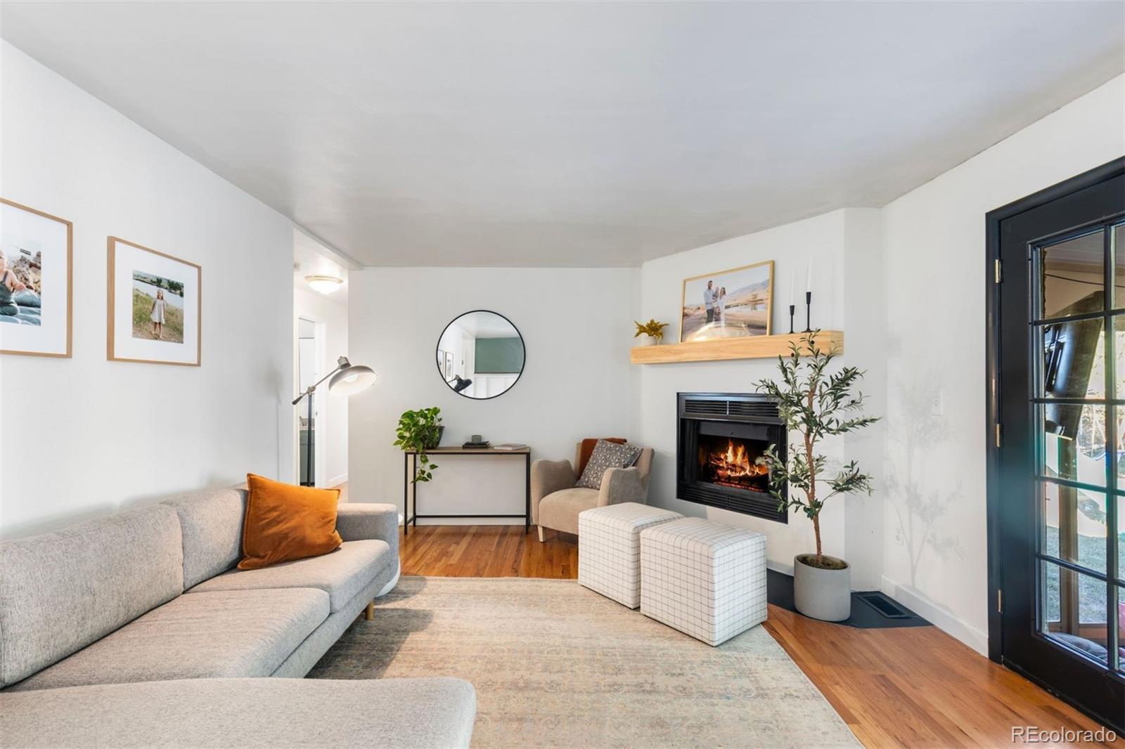 7216 S Lincoln Way