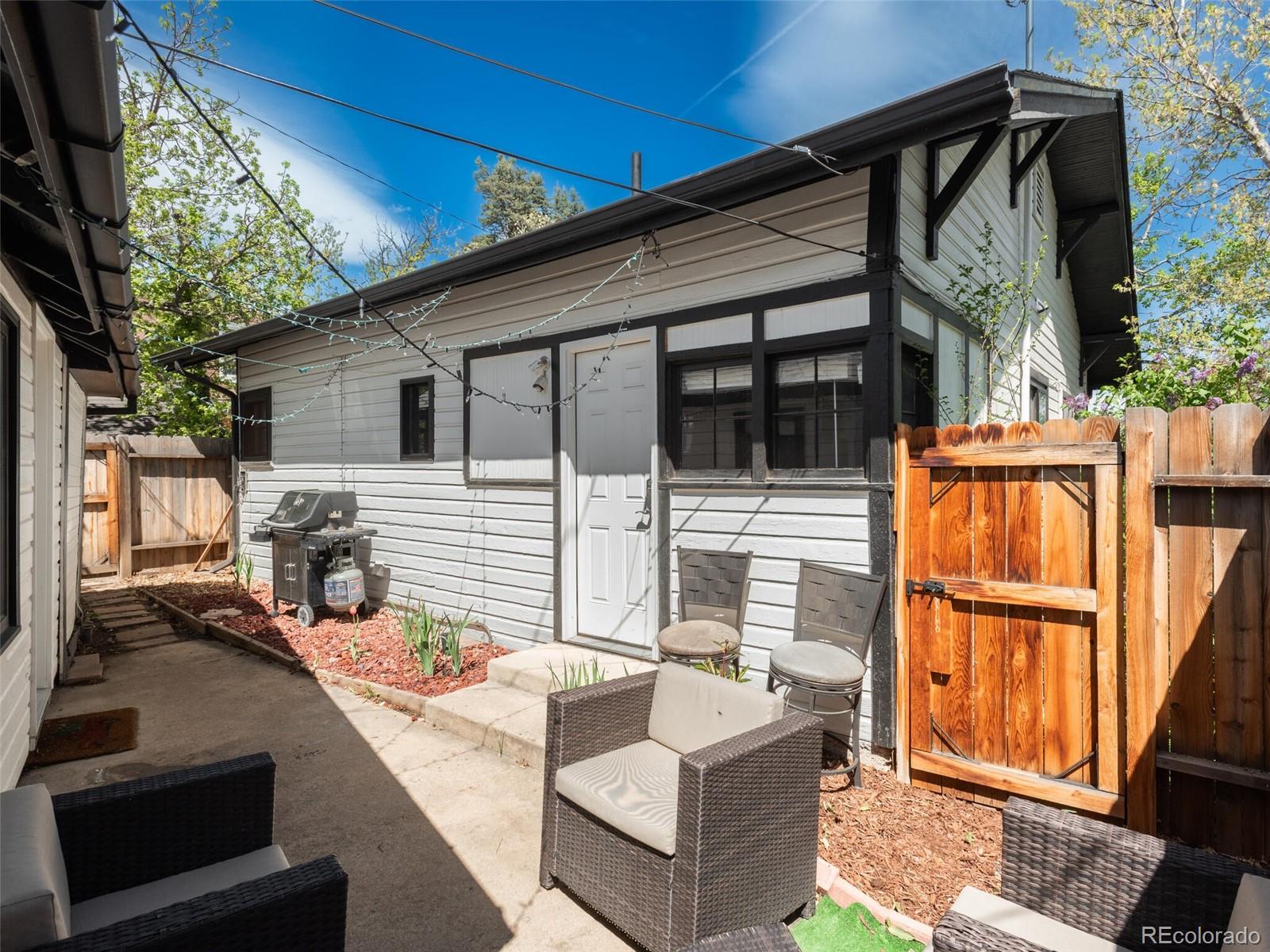 928 Grandview Avenue