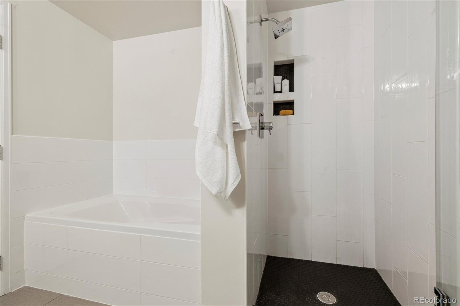 335 Detroit Street Unit: 303