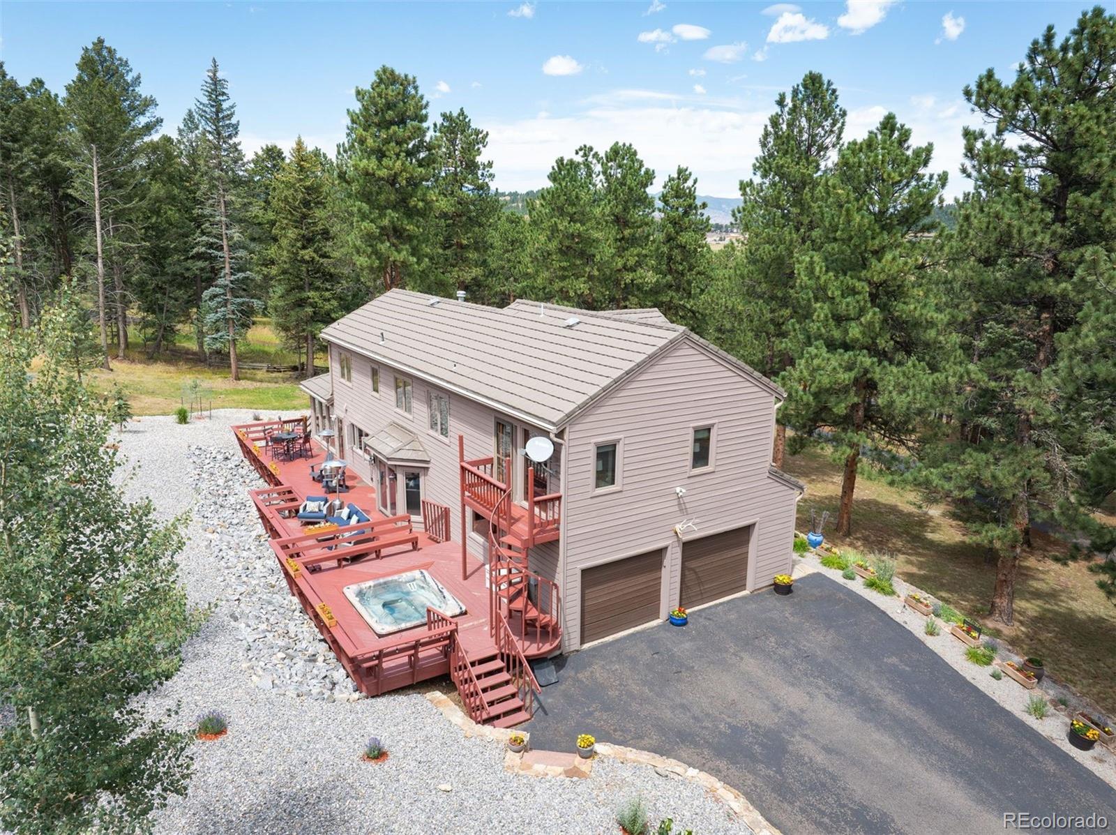 7576 Heartsease Way