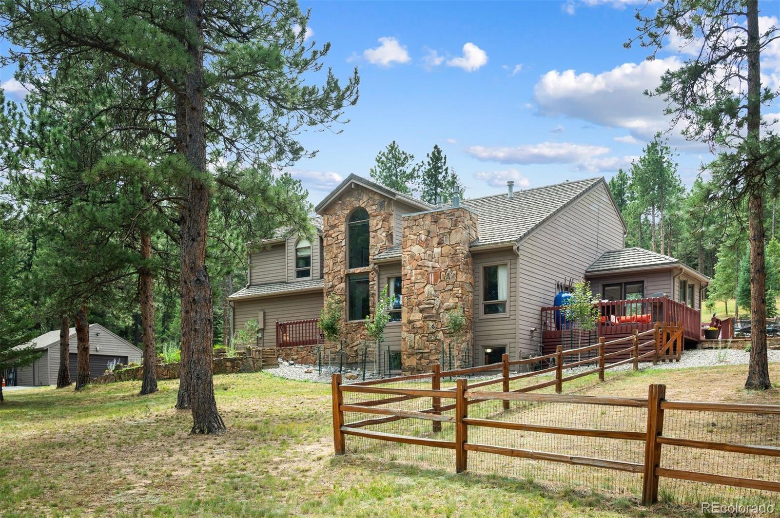 7576 Heartsease Way