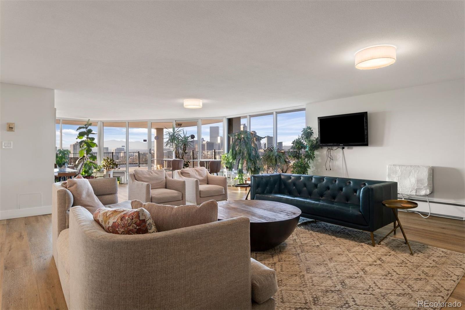 1085 N Lafayette Street Unit: 604