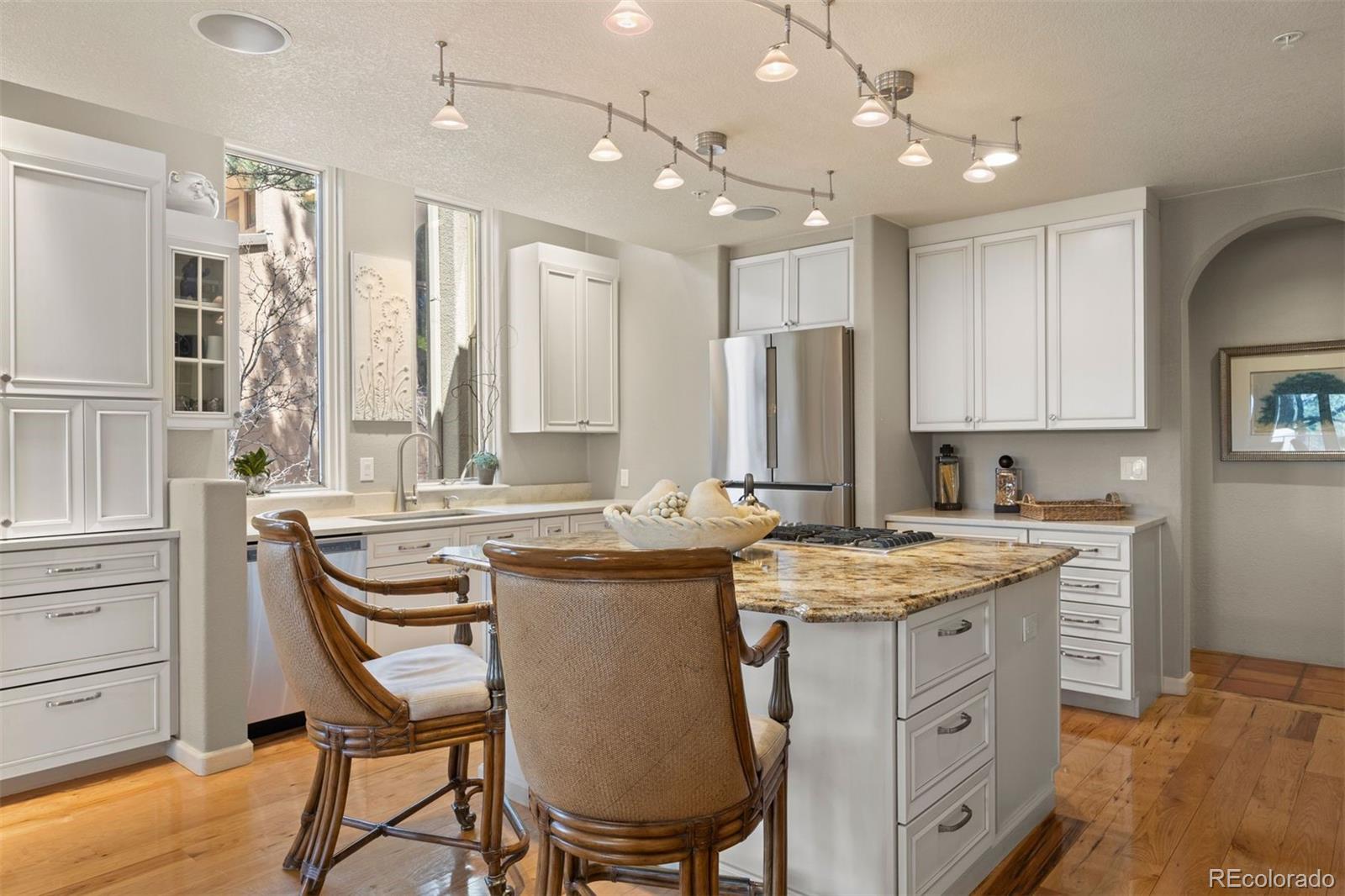 2237 Ridge Plaza Drive