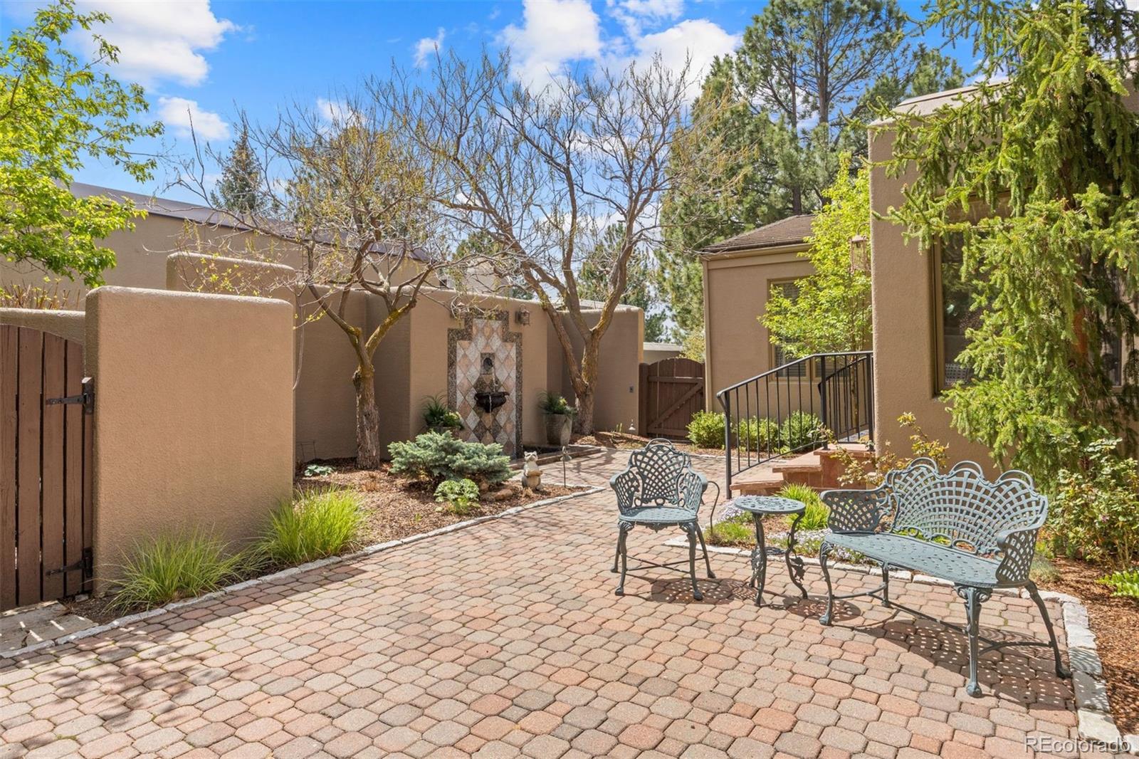 2237 Ridge Plaza Drive