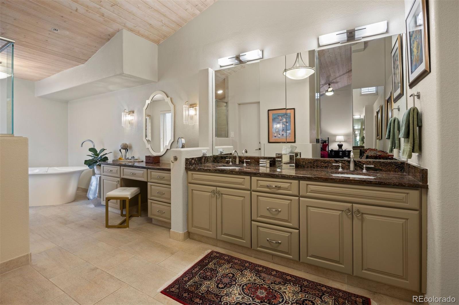 2237 Ridge Plaza Drive