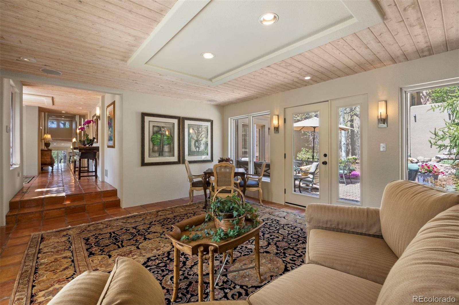 2237 Ridge Plaza Drive