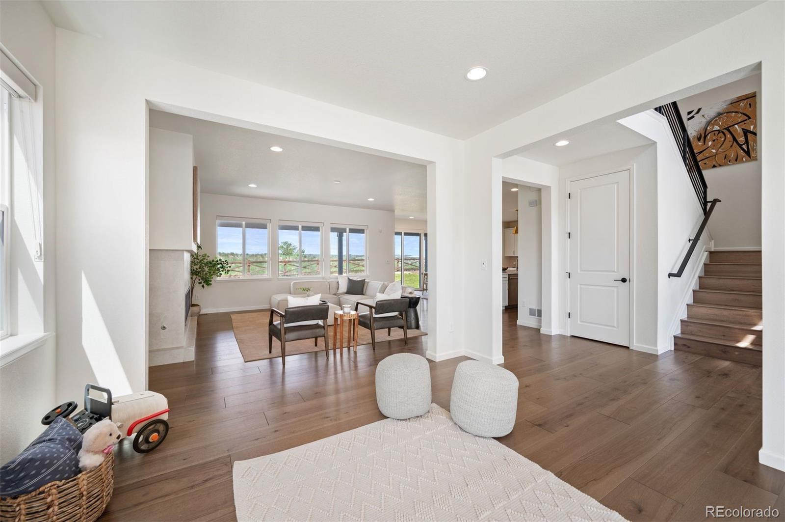 14391 Shasta Daisy Point