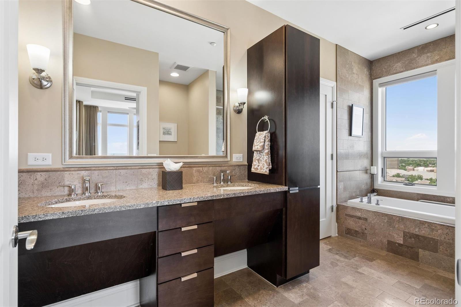 7600 Landmark Way Unit: 912-2