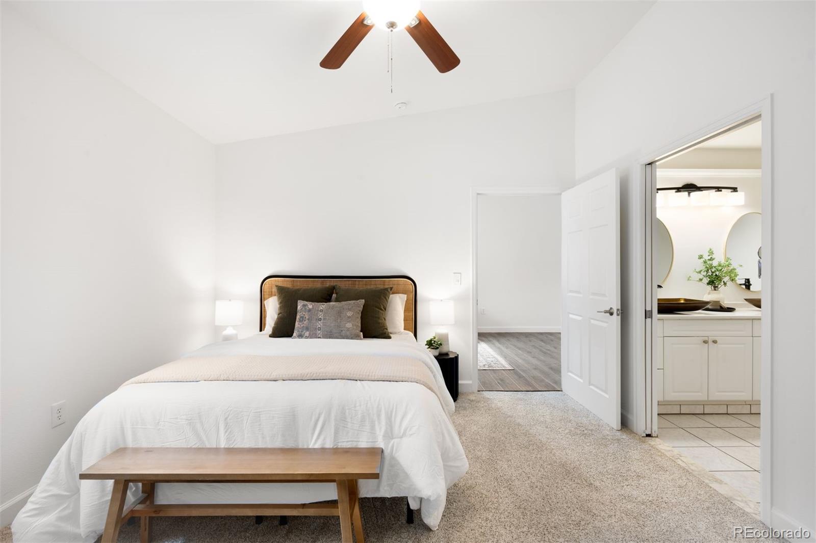 3215 S Fairfax Street