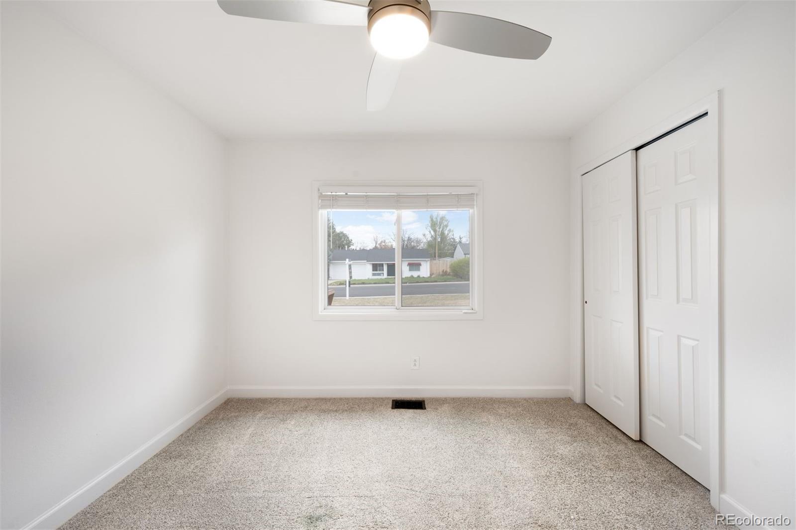 3215 S Fairfax Street