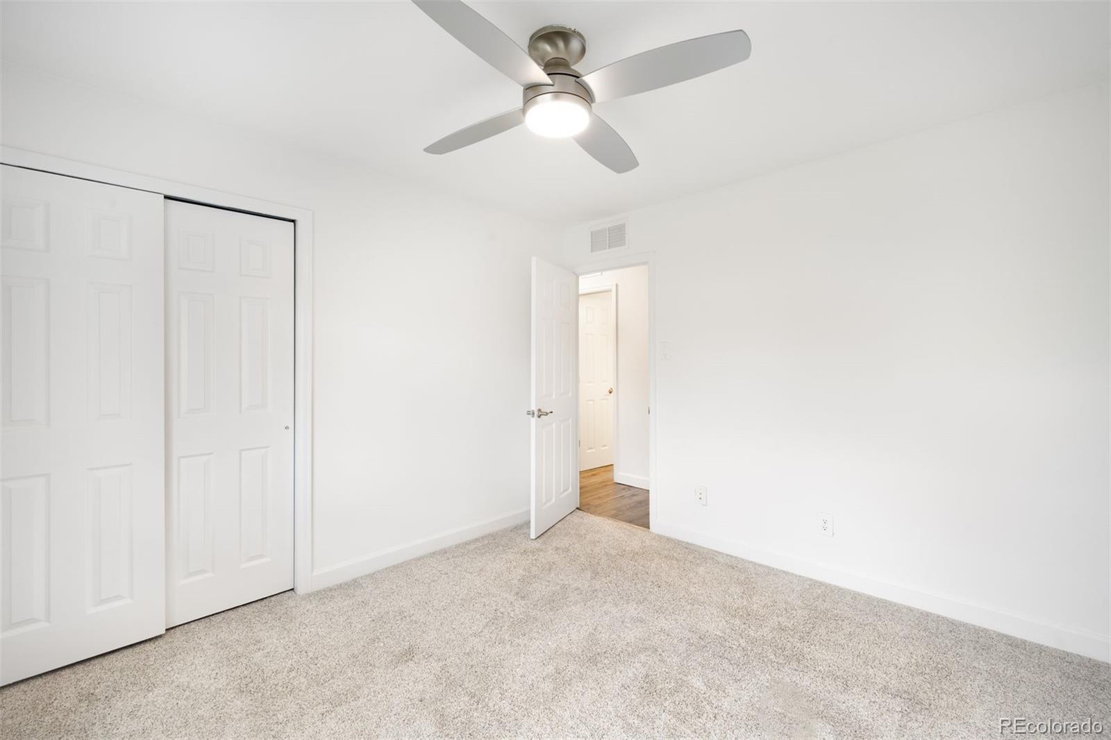 3215 S Fairfax Street