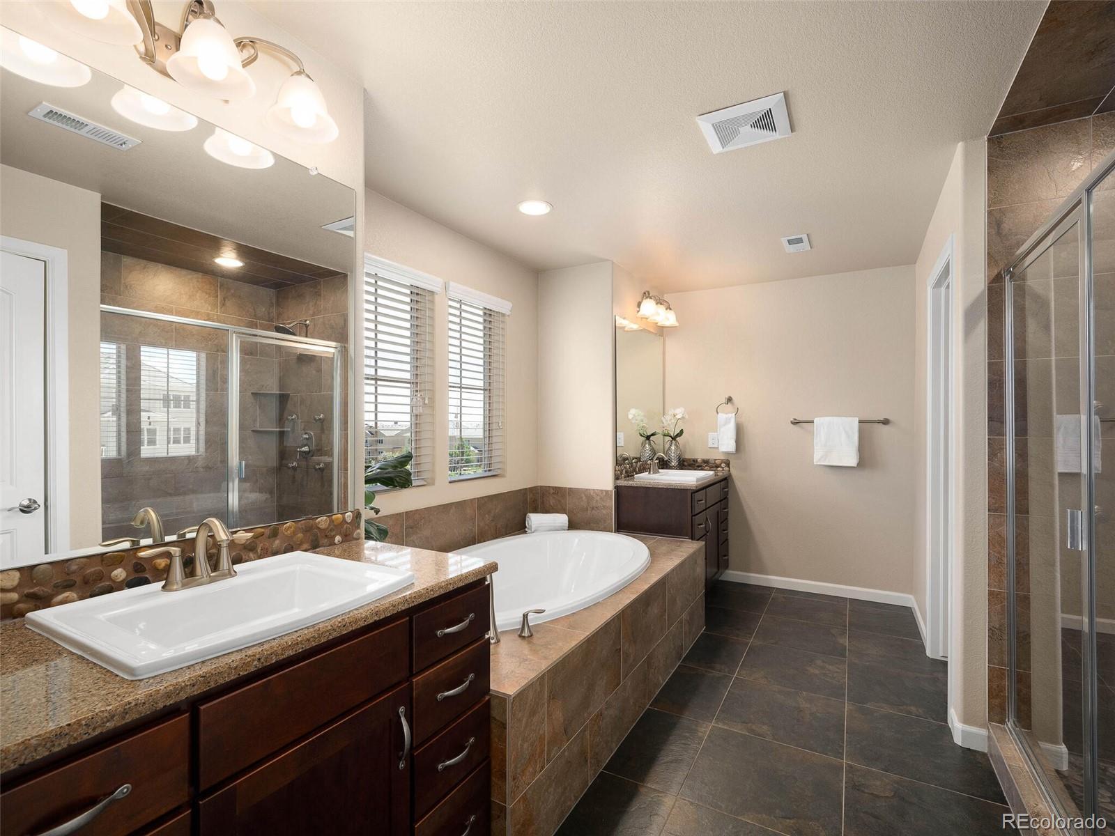 2618 S Kilmer Court