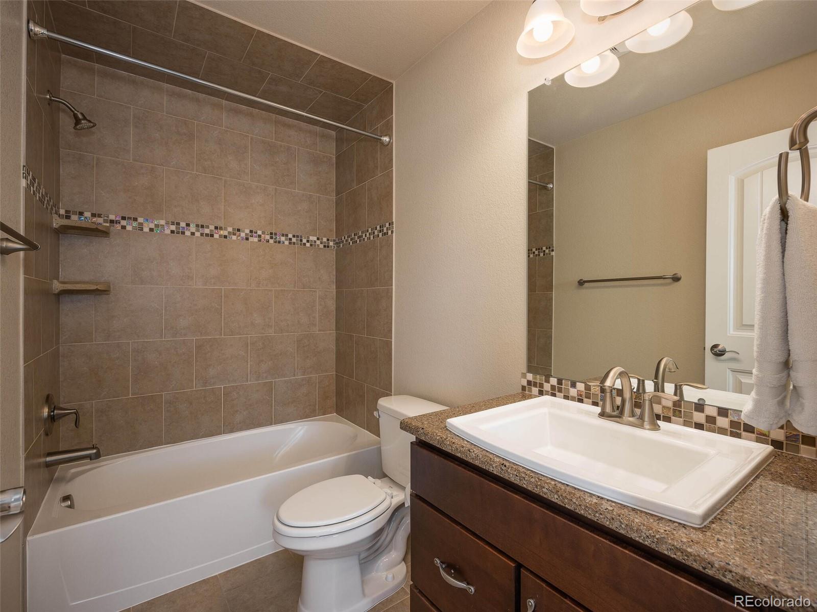 2618 S Kilmer Court