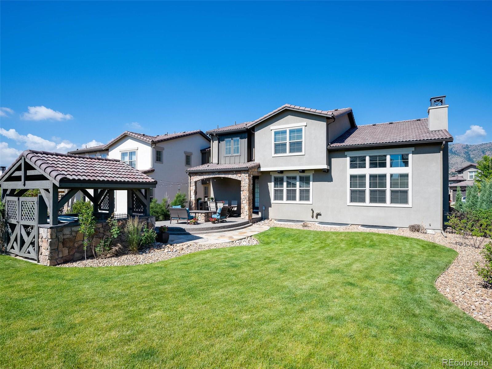 2618 S Kilmer Court