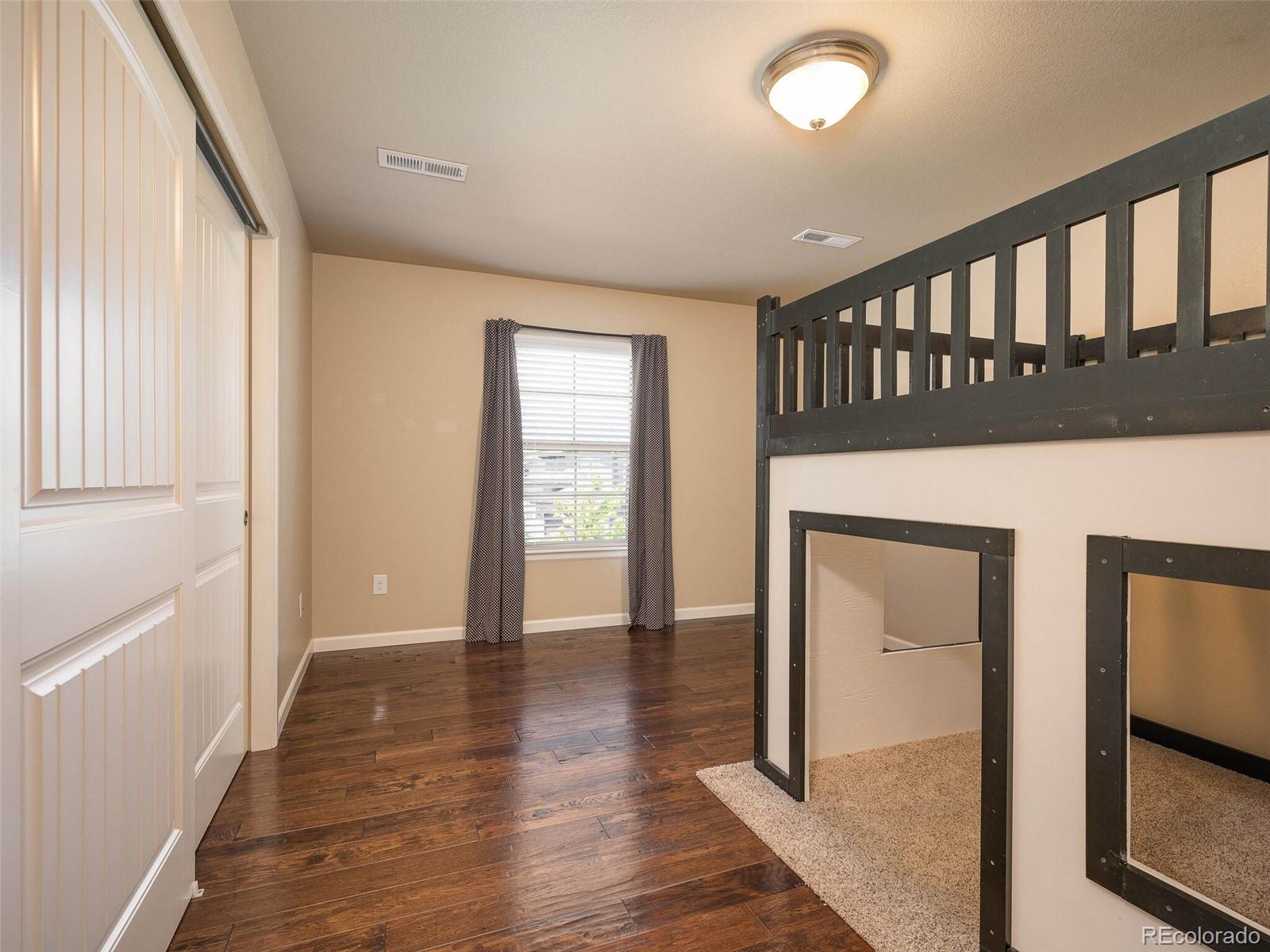 2618 S Kilmer Court