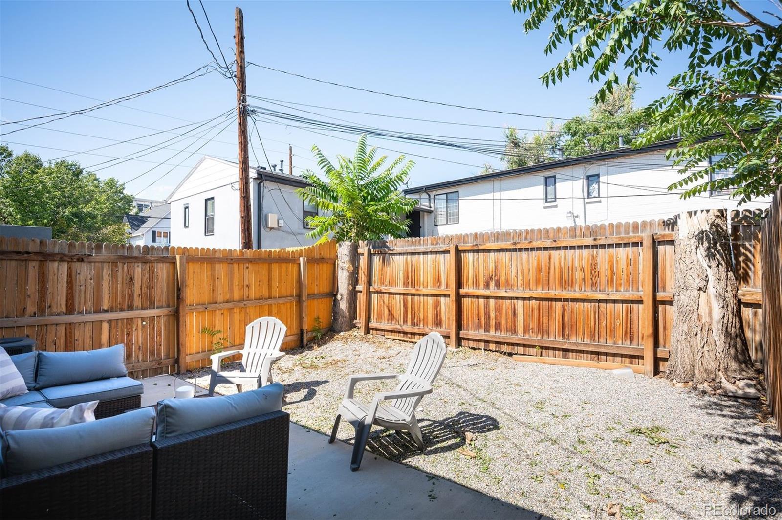 2645 W 24th Avenue