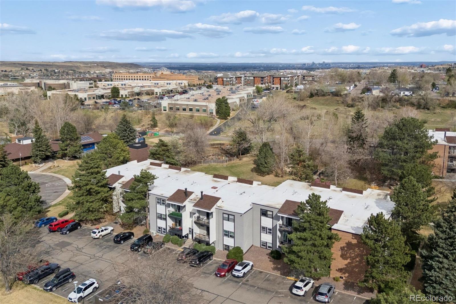 1300 Golden Circle Unit: 104