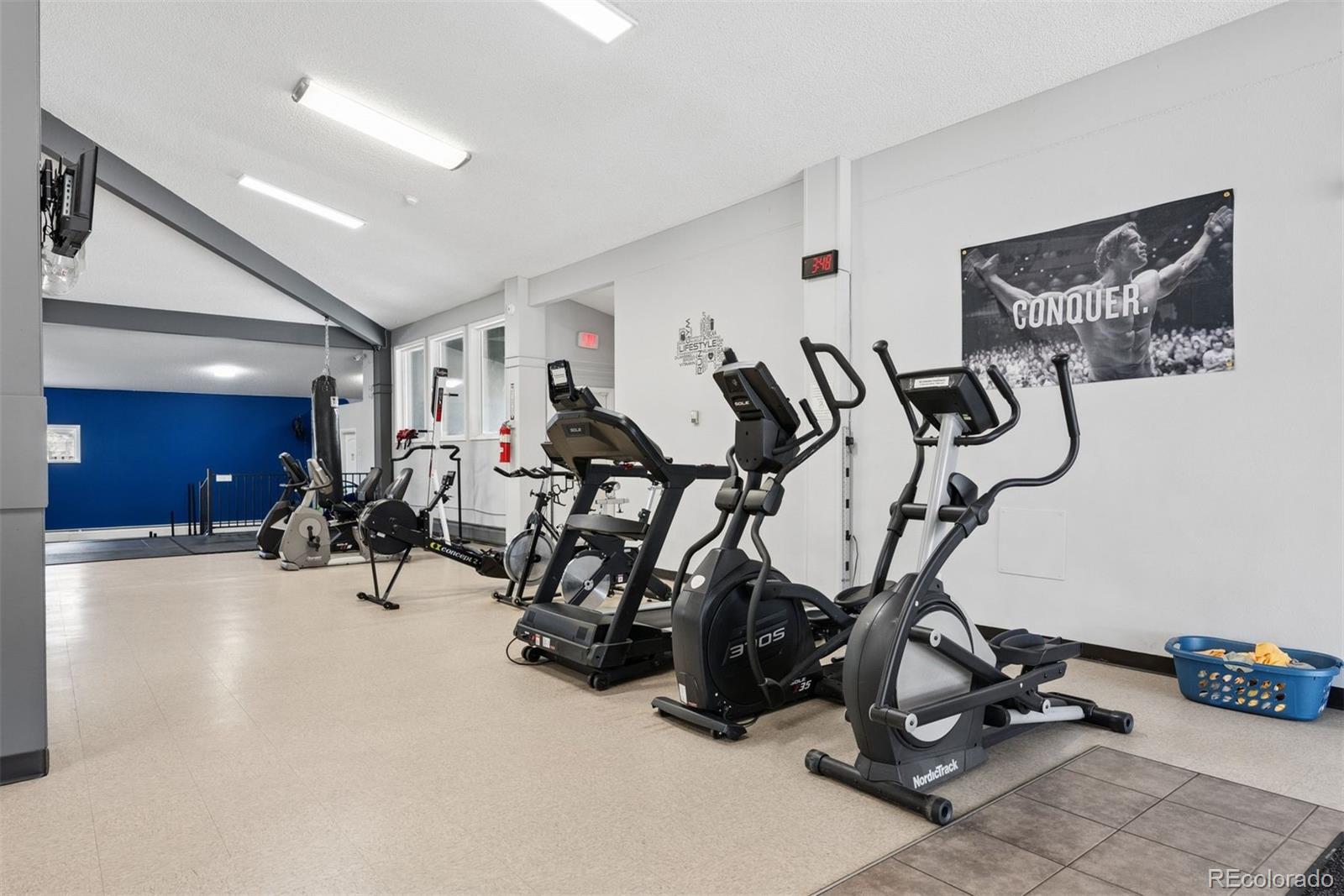 1300 Golden Circle Unit: 104