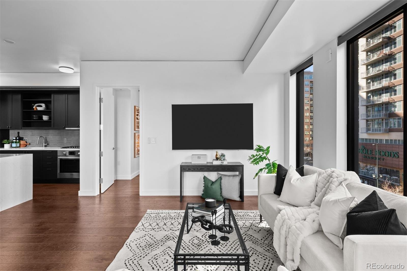 1750 Wewatta Street Unit: 401