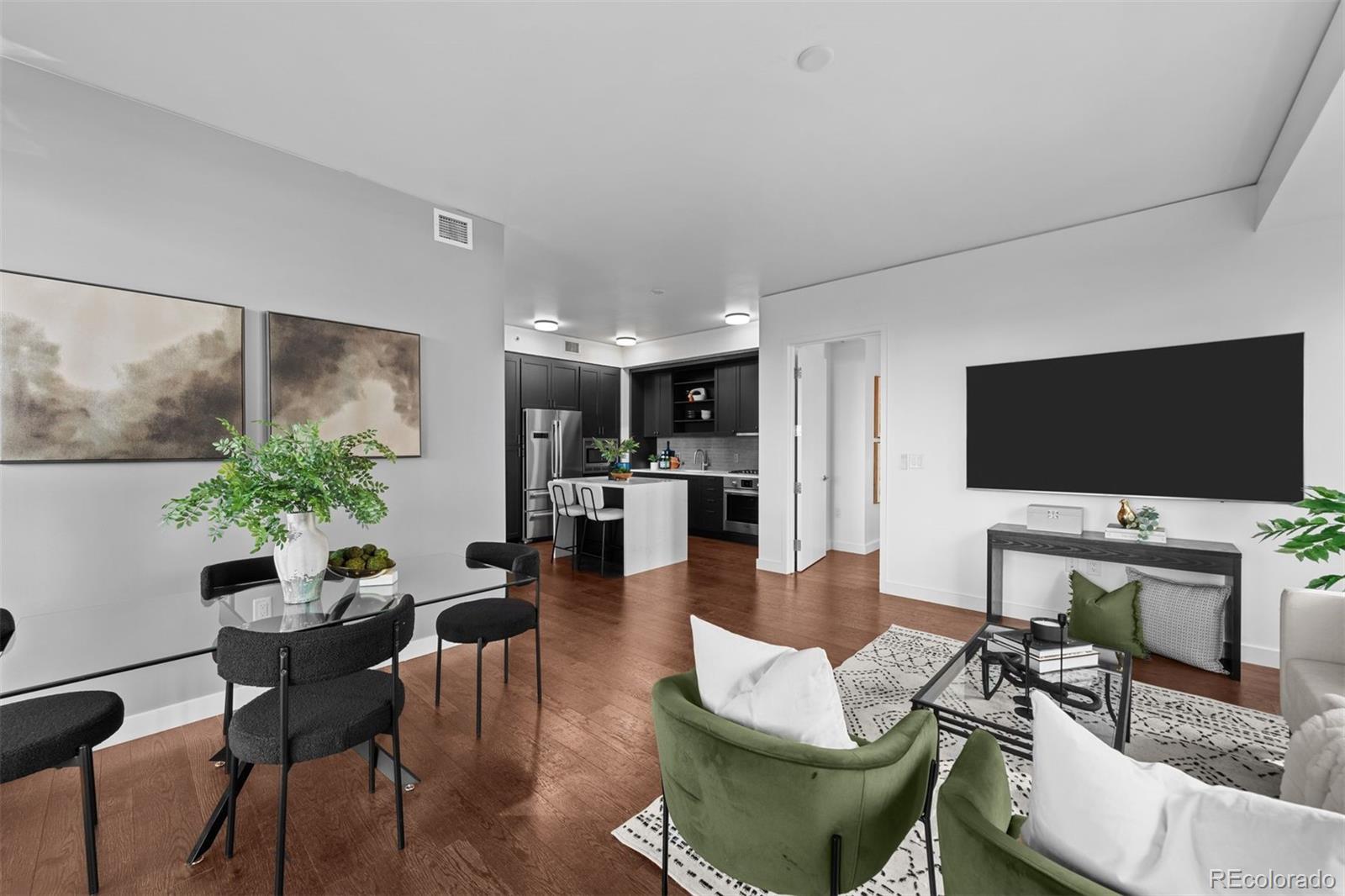 1750 Wewatta Street Unit: 401