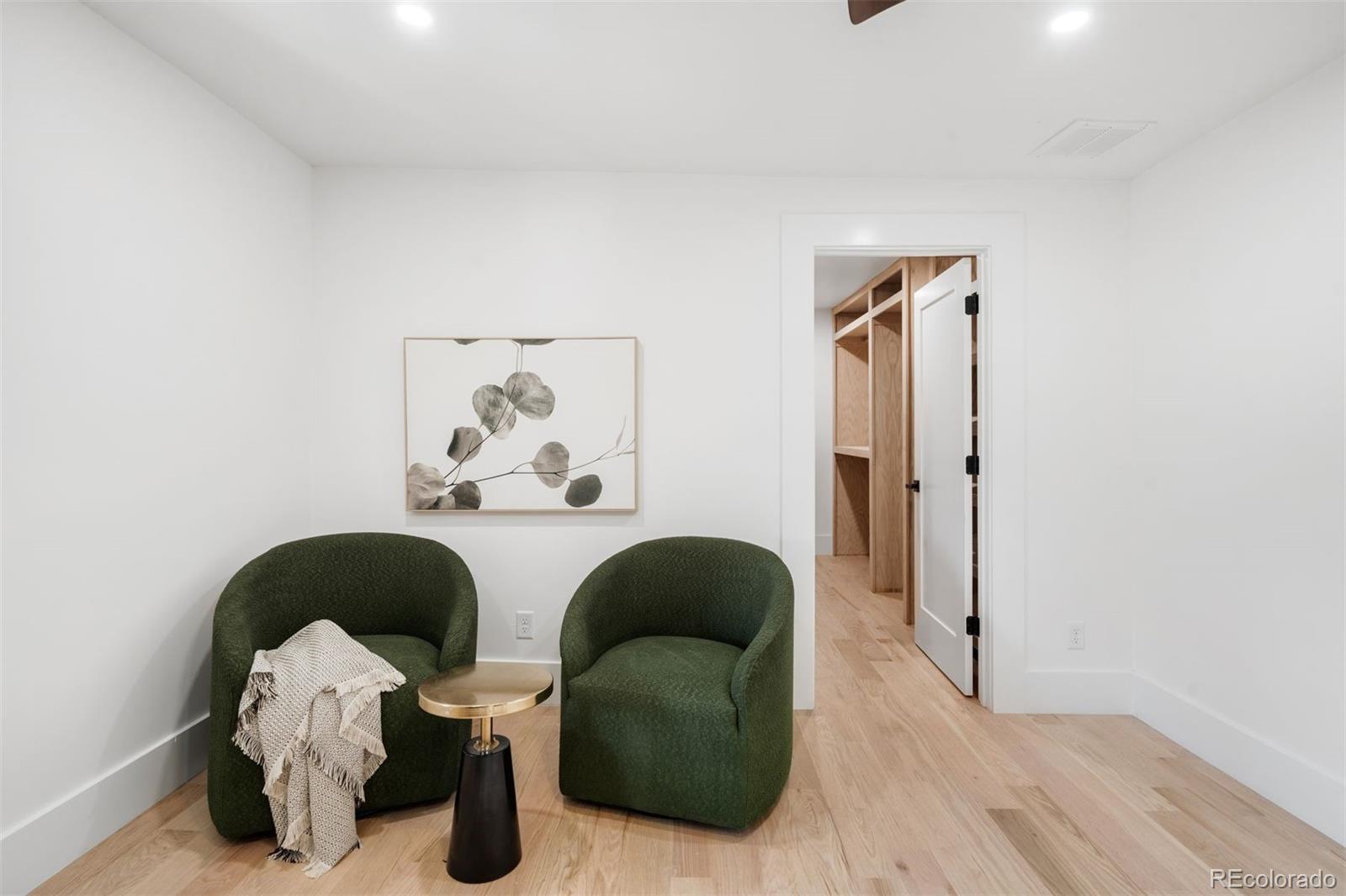 2917 Clermont Street