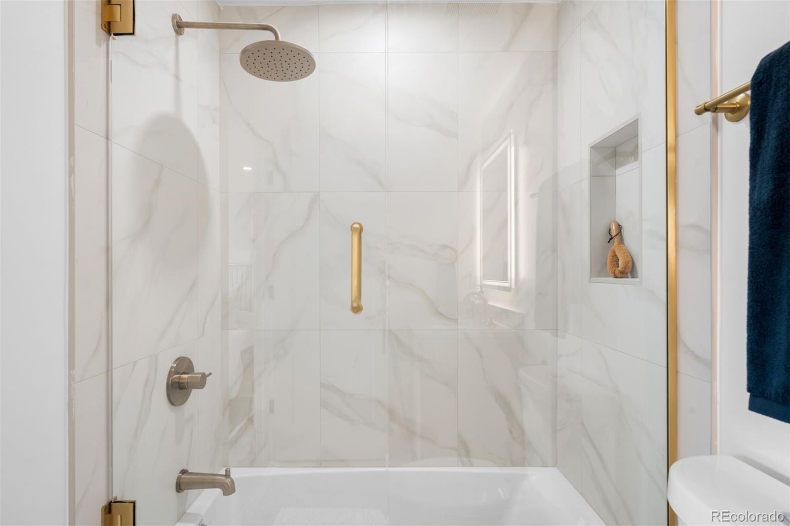 2917 Clermont Street