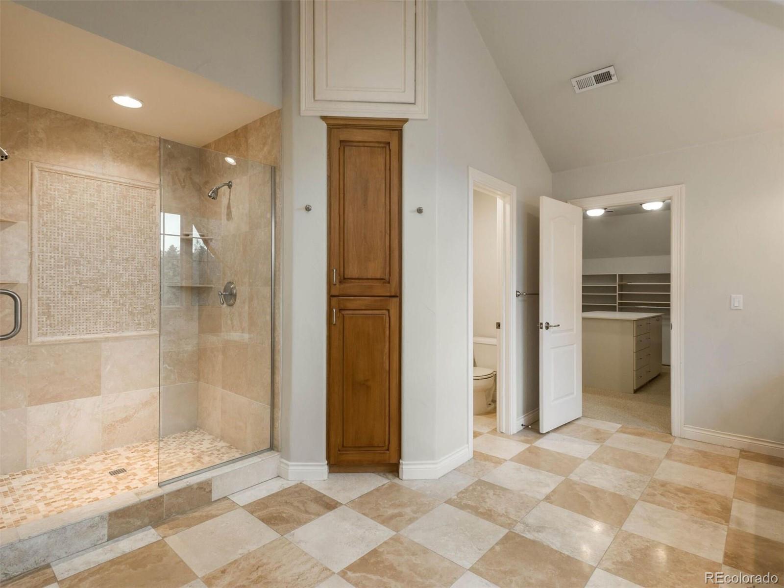 9 Foxtail Circle