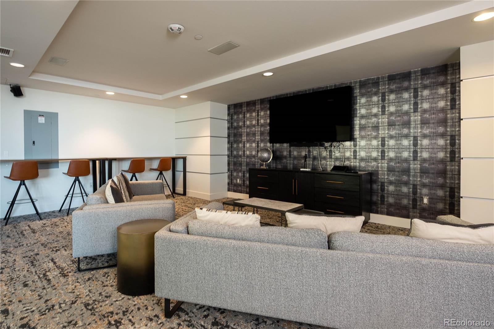 1700 Bassett Street Unit: 1518
