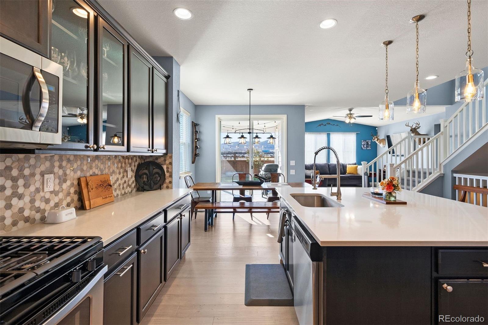 9255 Dunraven Loop