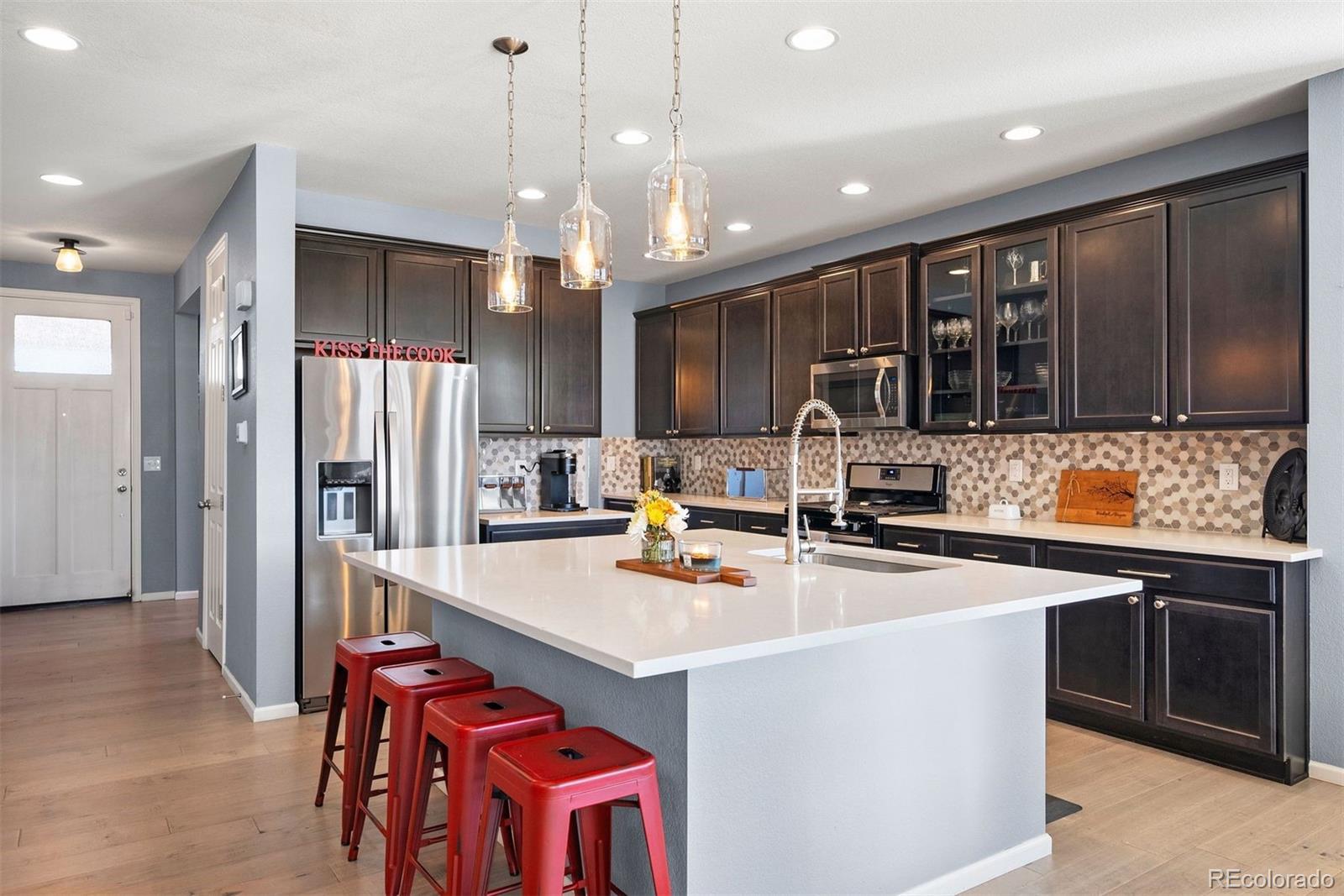 9255 Dunraven Loop