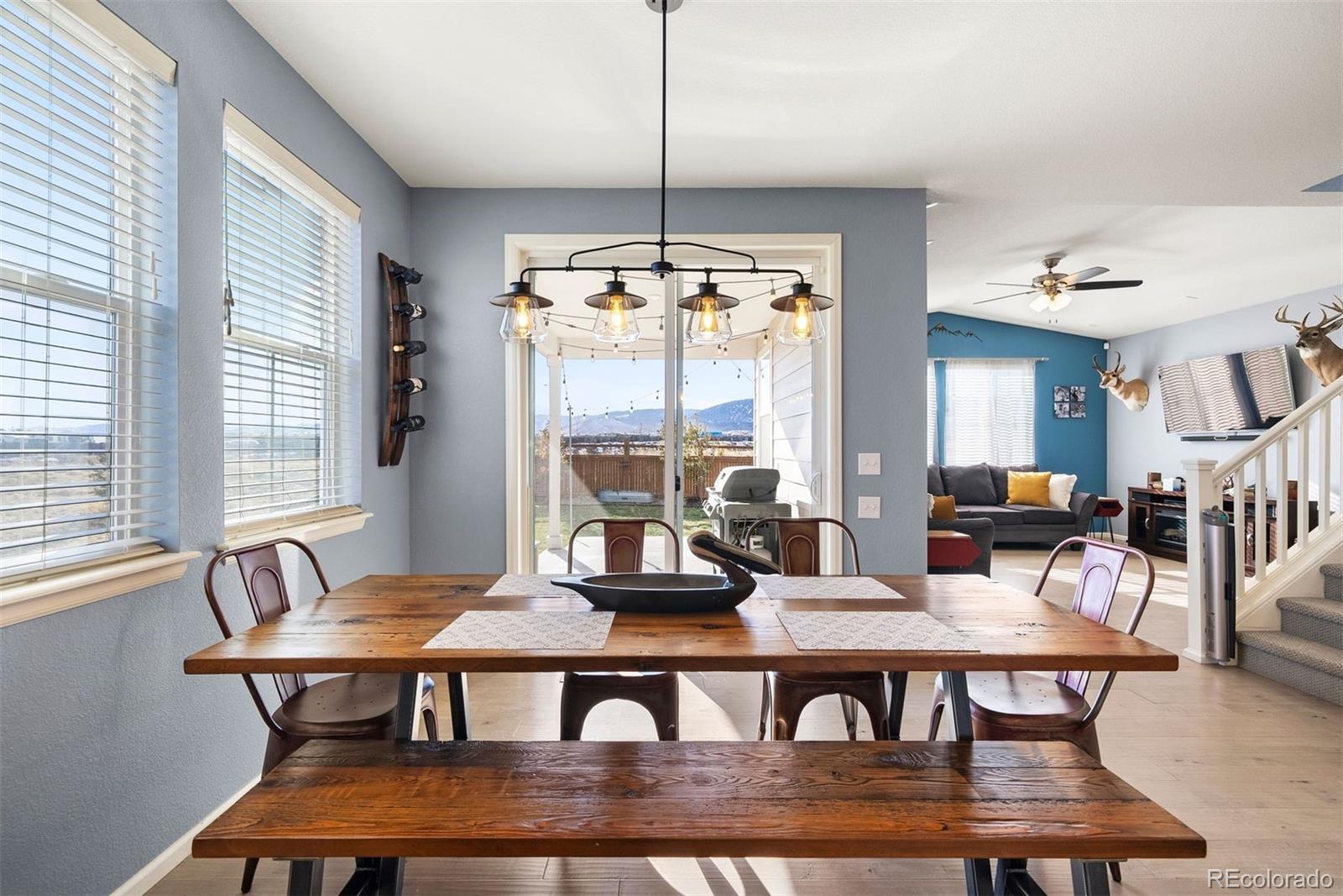 9255 Dunraven Loop