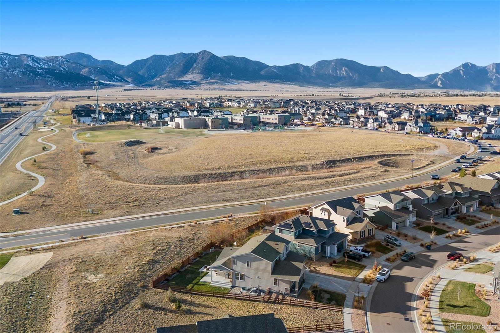 9255 Dunraven Loop