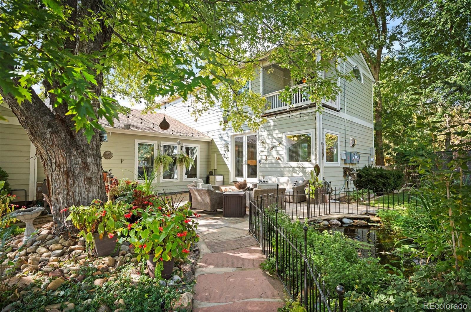301 W Harper Street