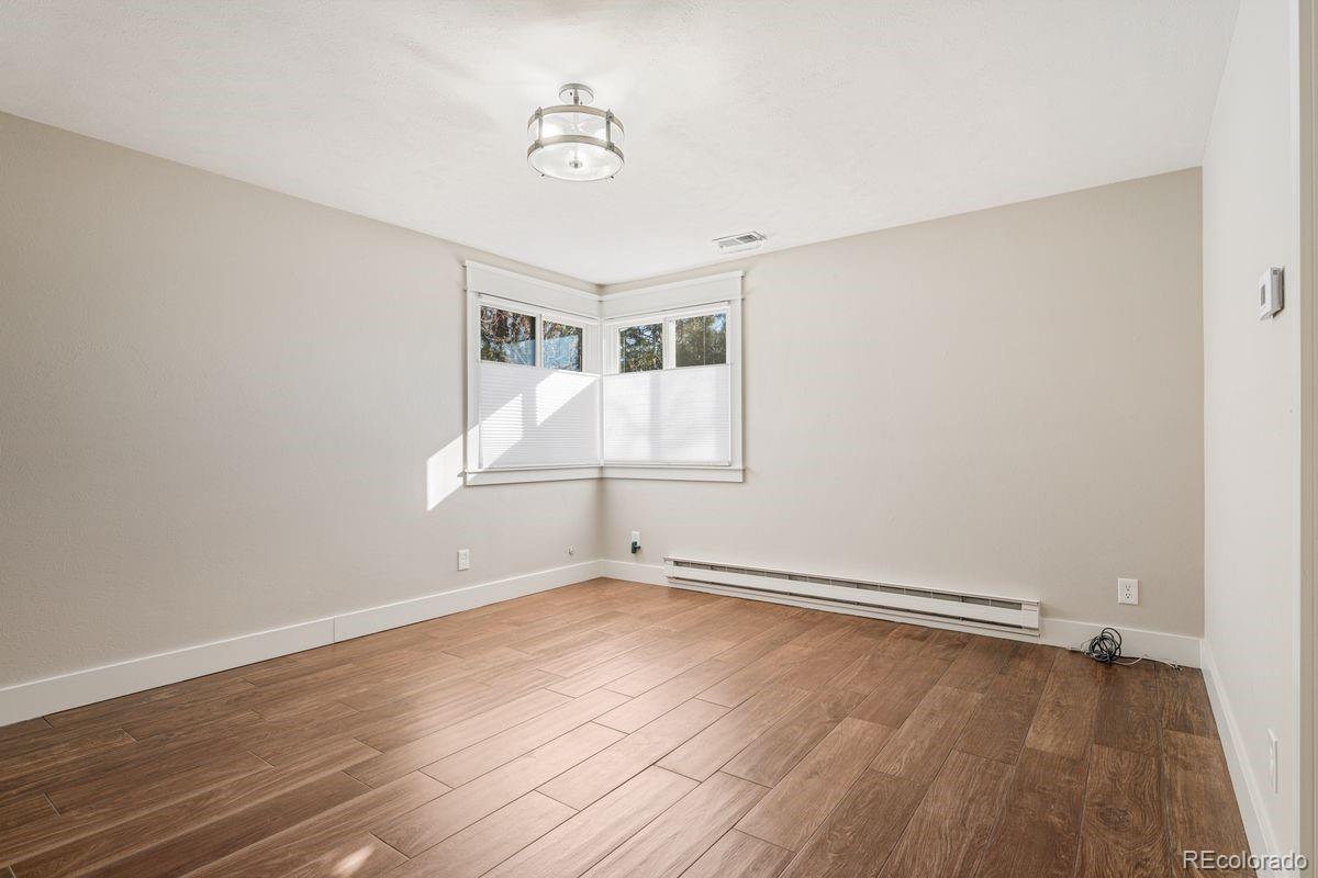 301 W Harper Street