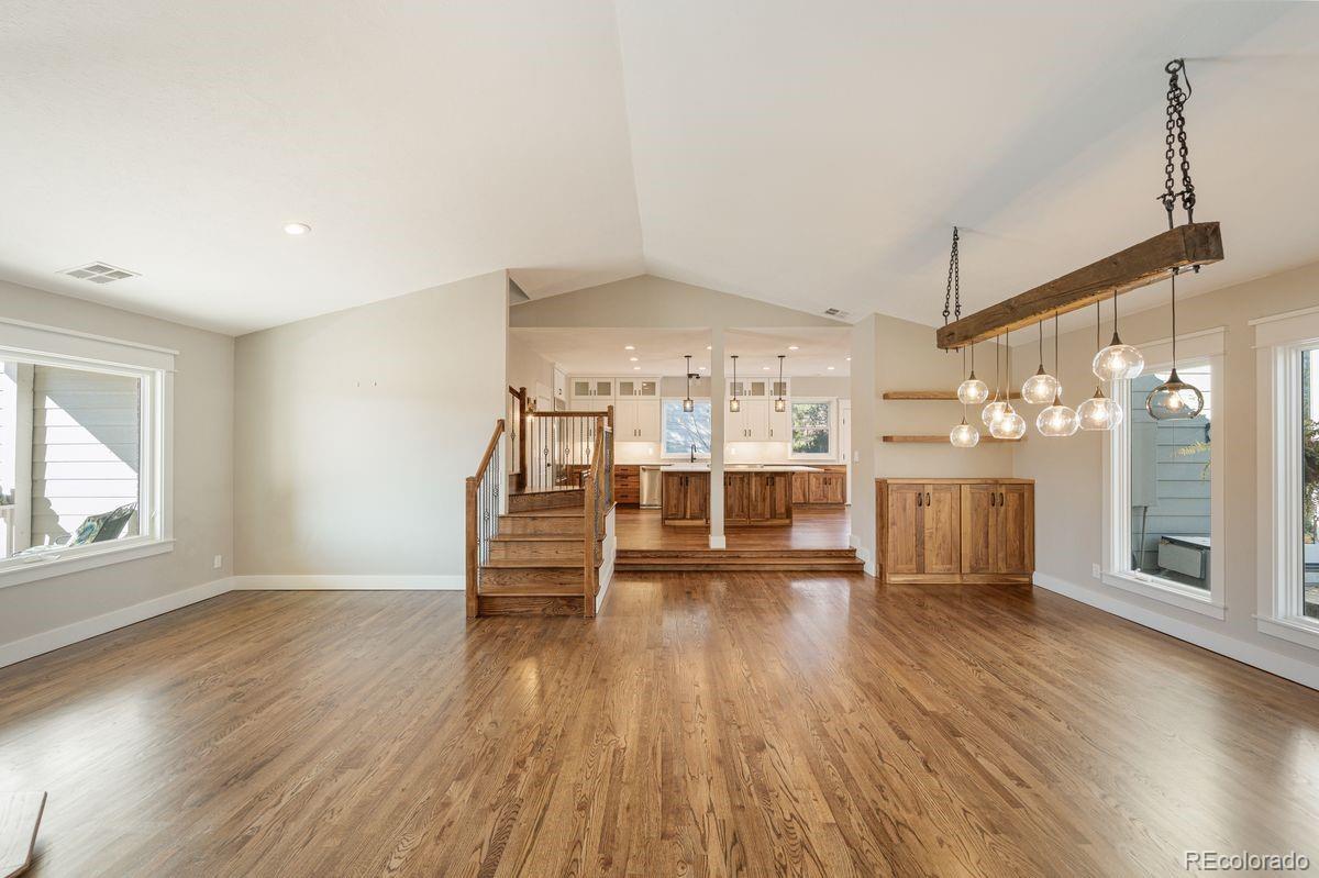 301 W Harper Street