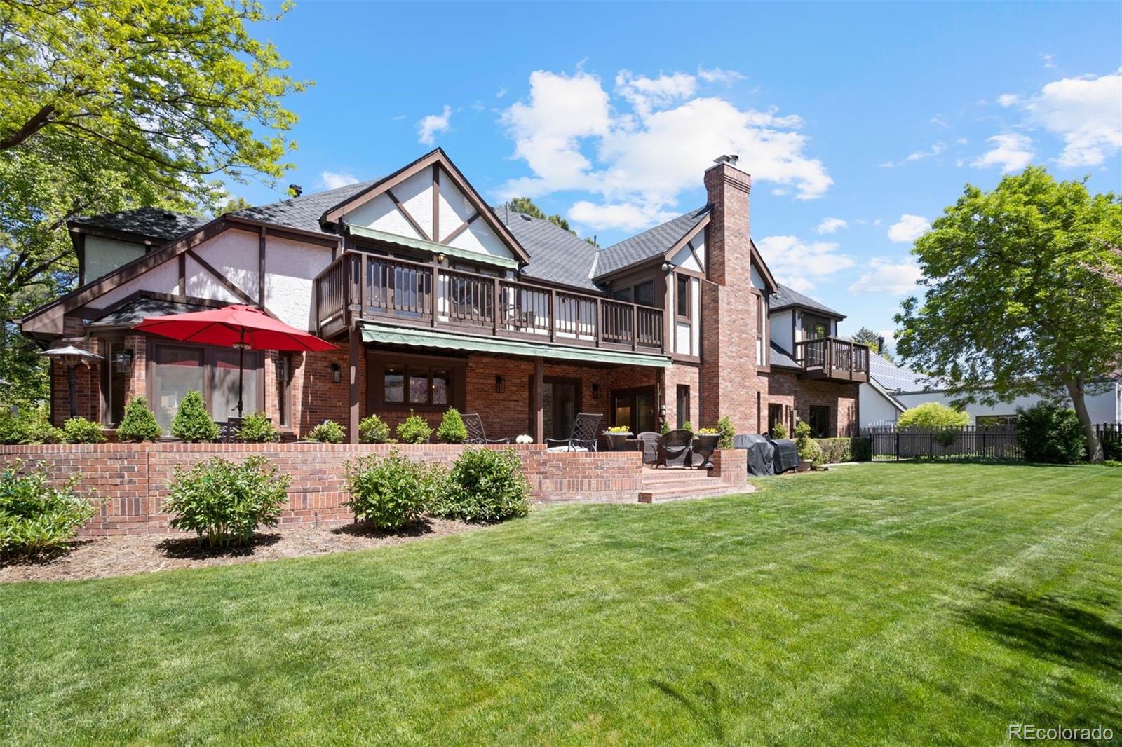 16 Polo Field Lane