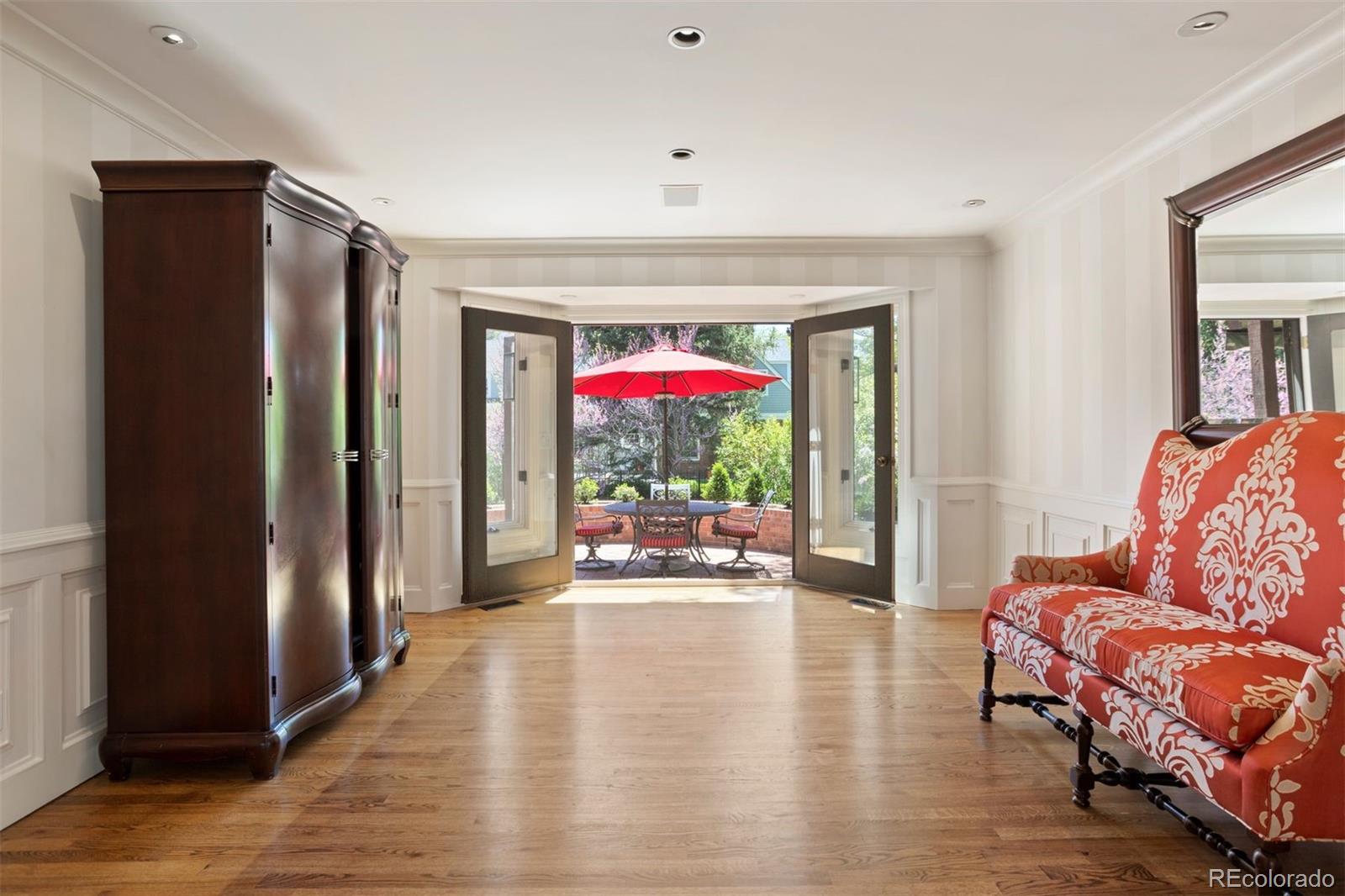 16 Polo Field Lane