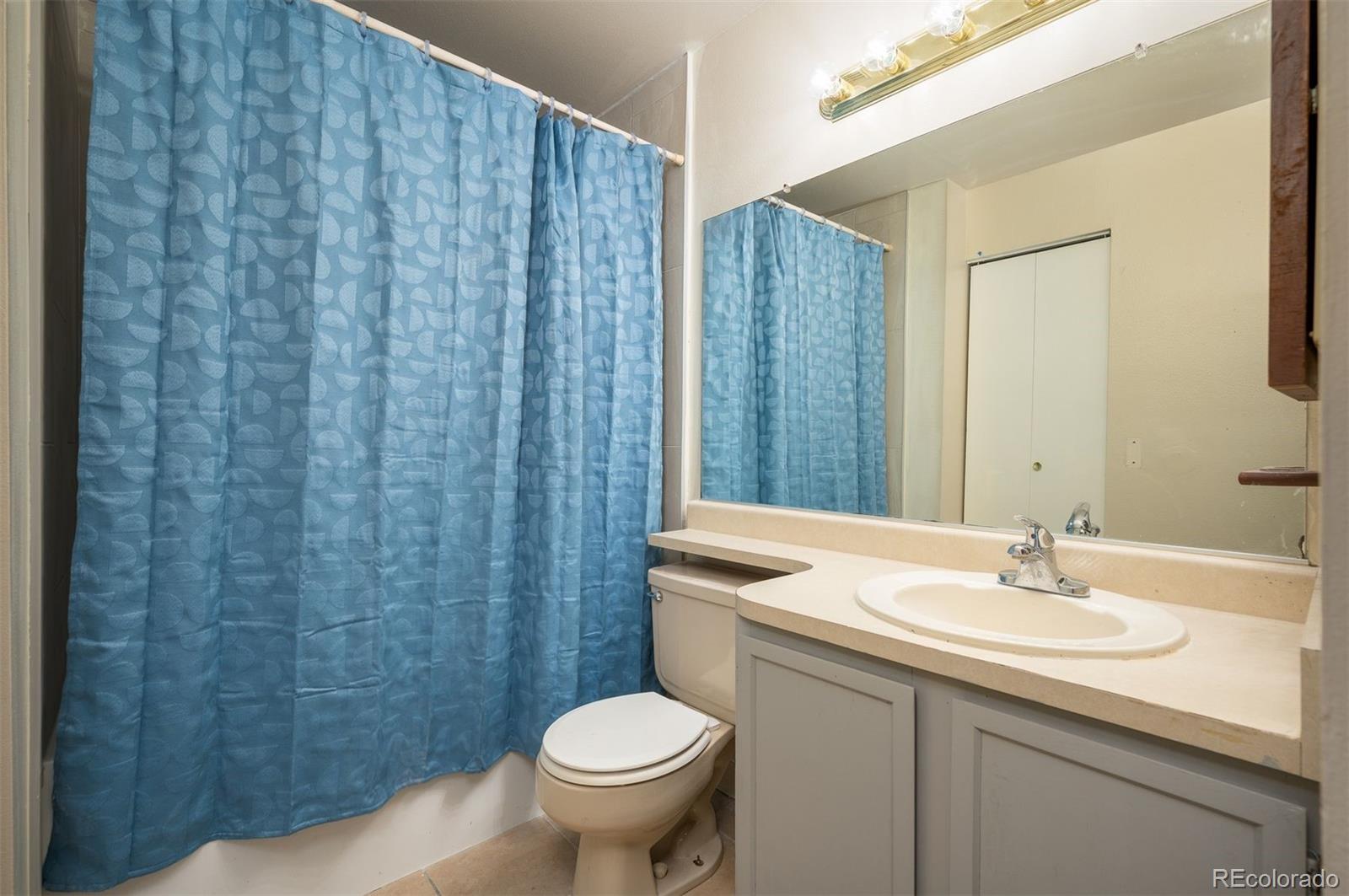 18301 E Kepner Place Unit: 204