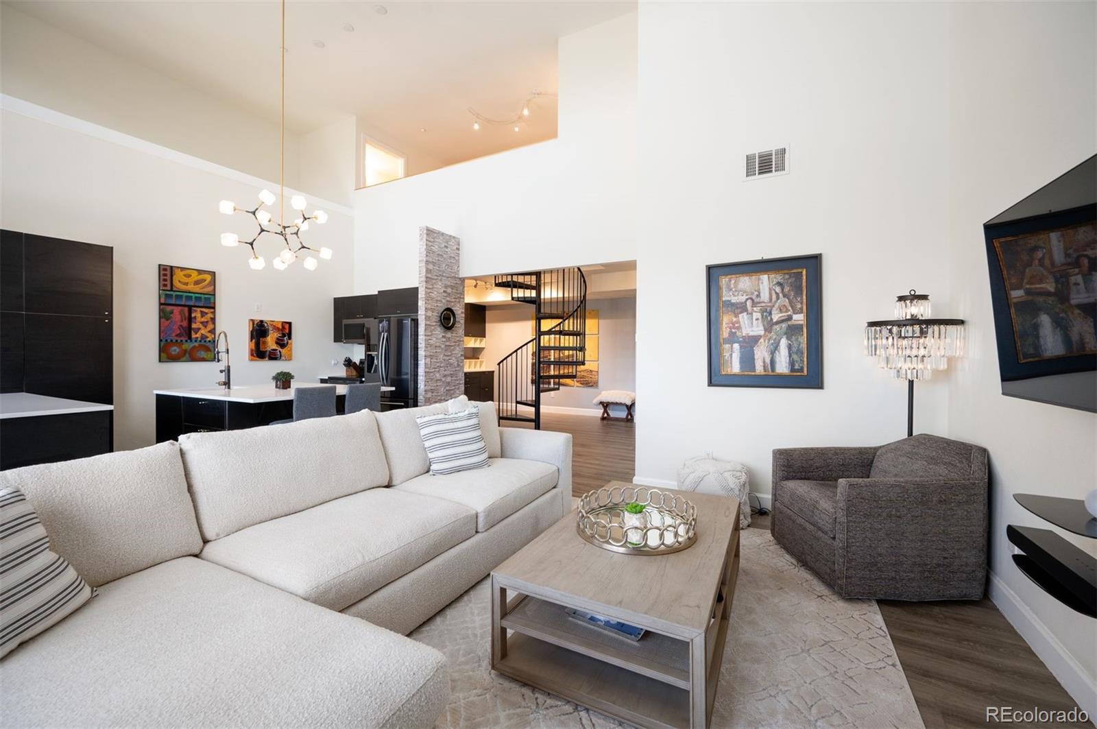 5677 S Park Place Unit: B310